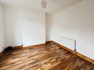 Lounge- click for photo gallery